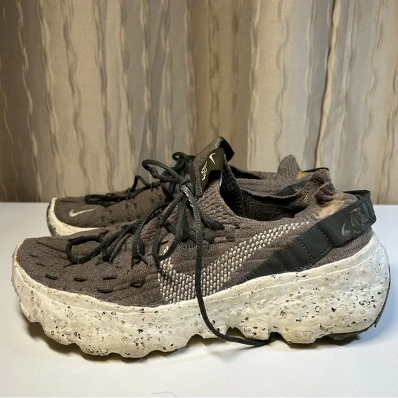 Nike Space Hippie 04 Women's 9 CD3476-300 Cargo Khaki Sneakers - Picture 1 of 14